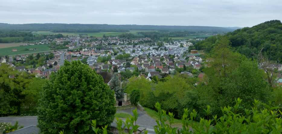 The suburb of Ardon, south-southeast of Laon